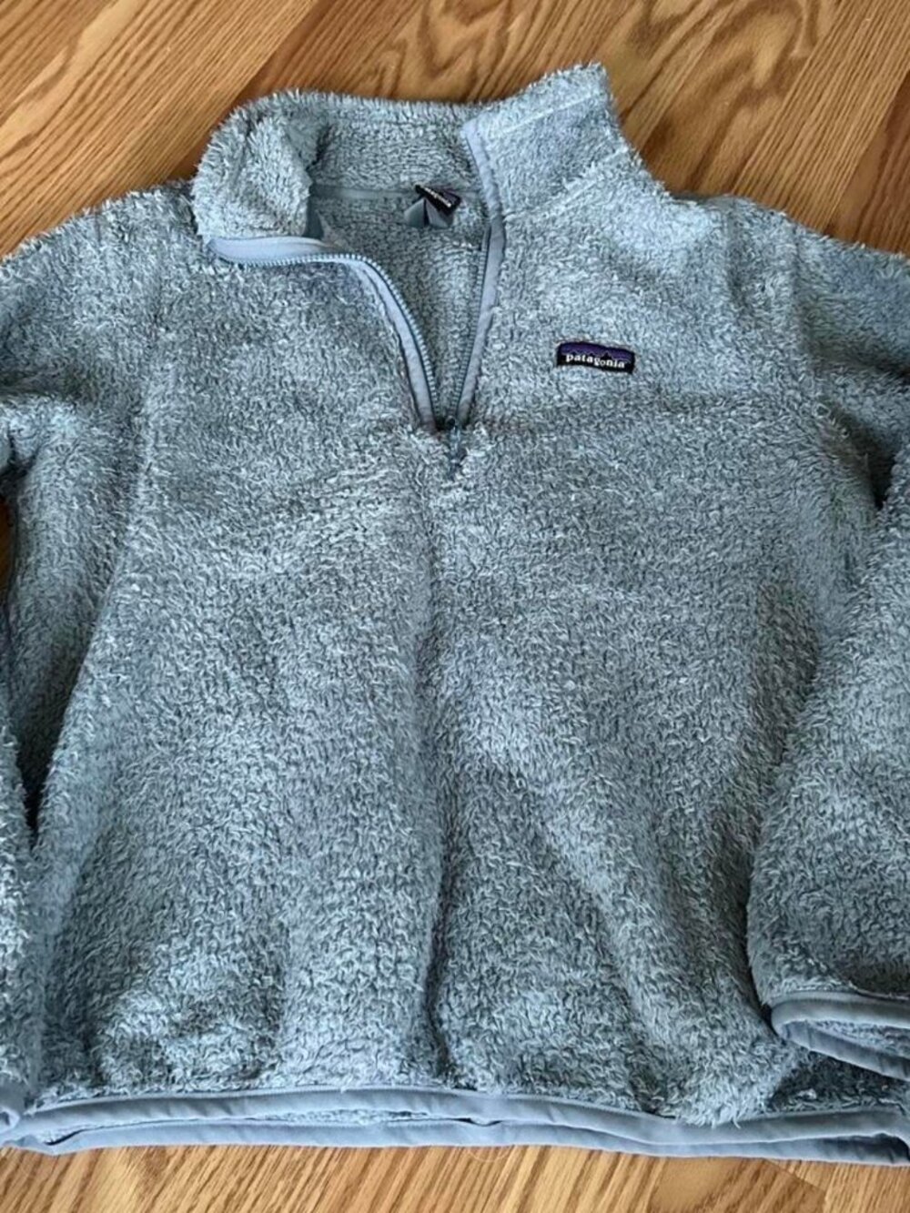 Patagonia Women's Blue Sherpa Quarterzip
